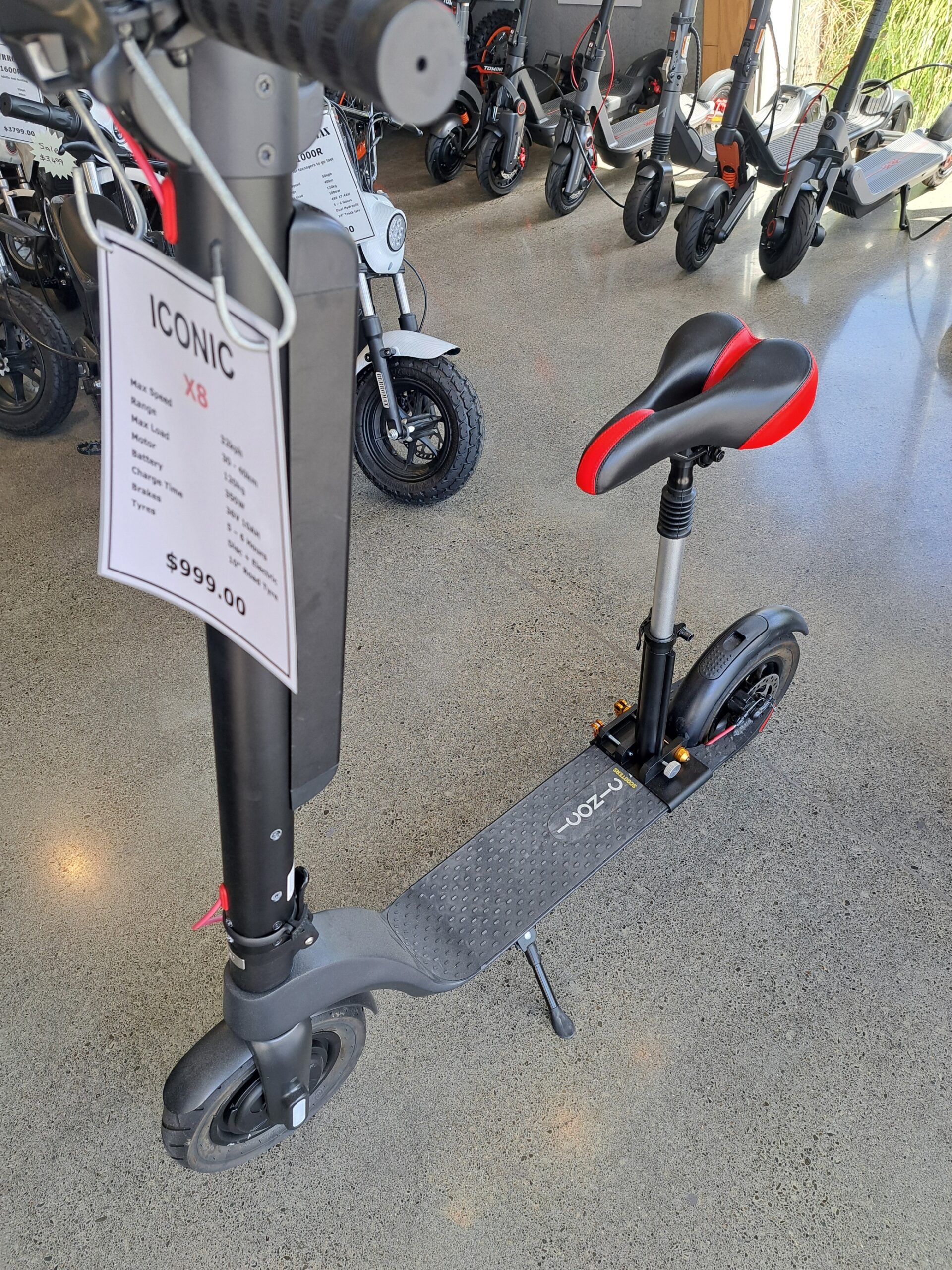 Adjustable seat to fit Iconic X7 and X8 scooters